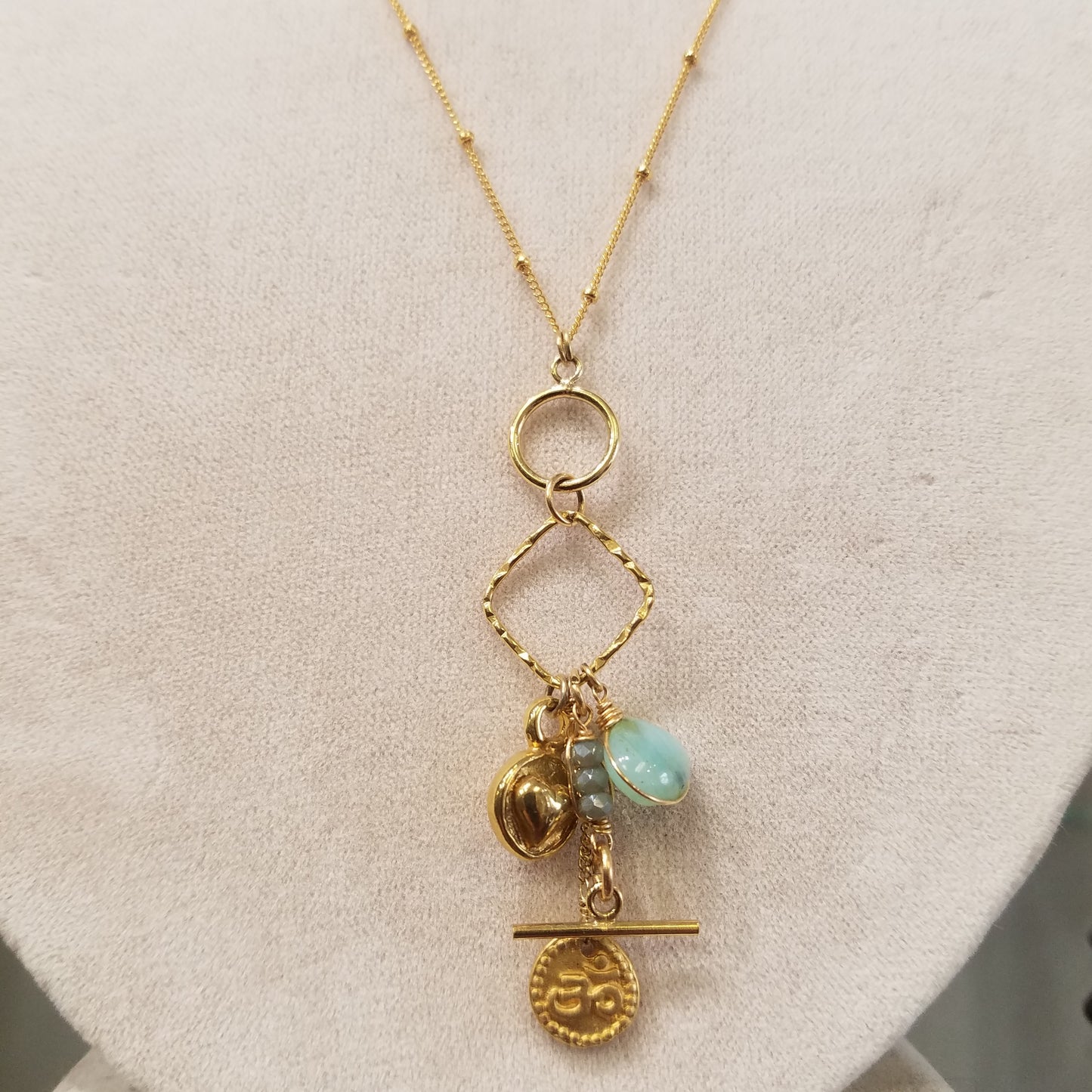 Charming necklace