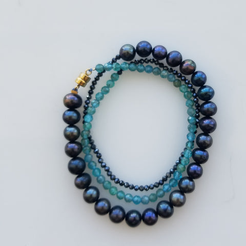 Apatite and Pearl bracelet