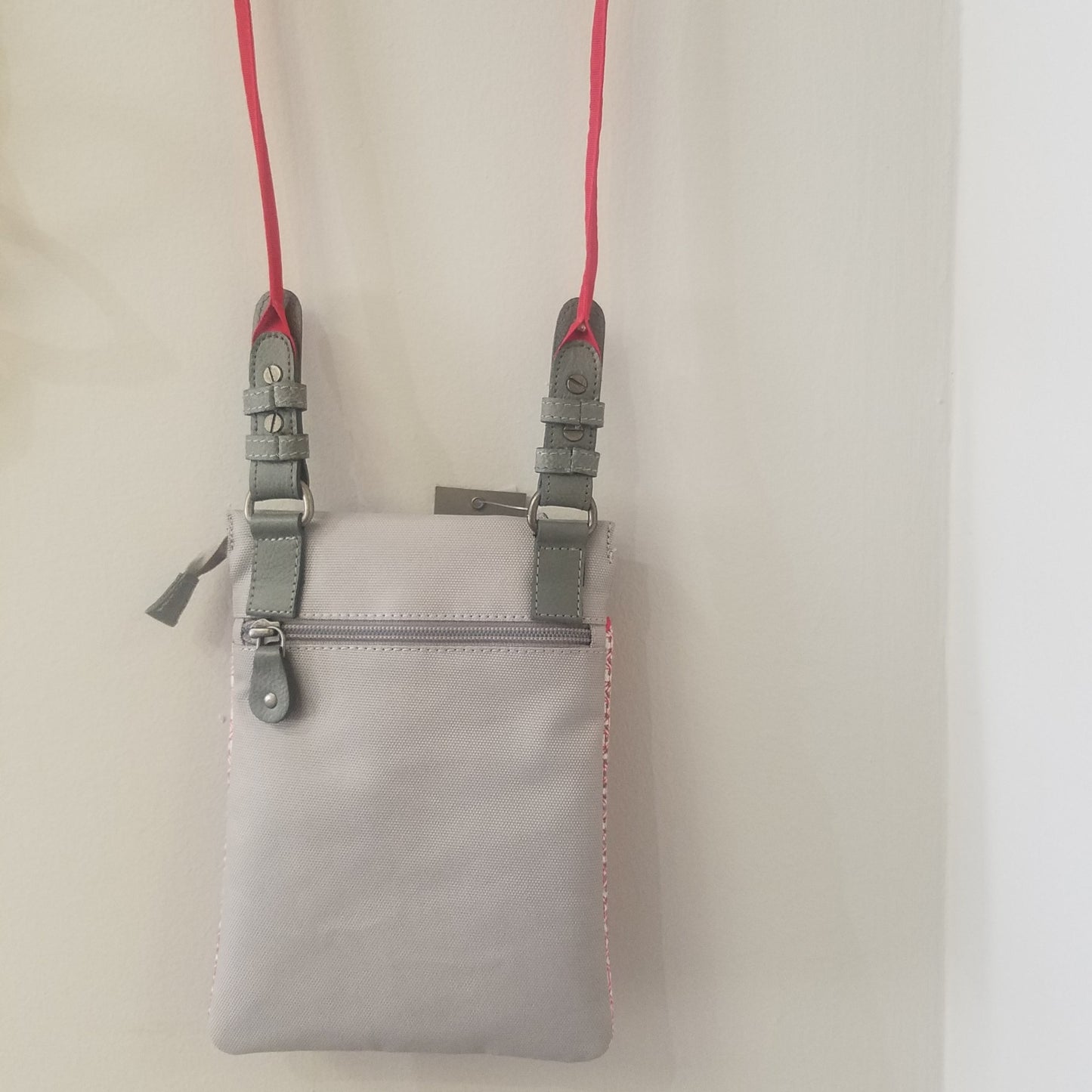 Mini crossbody red hand bag