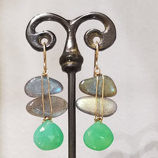 Chrysoprase-Labradorite earring