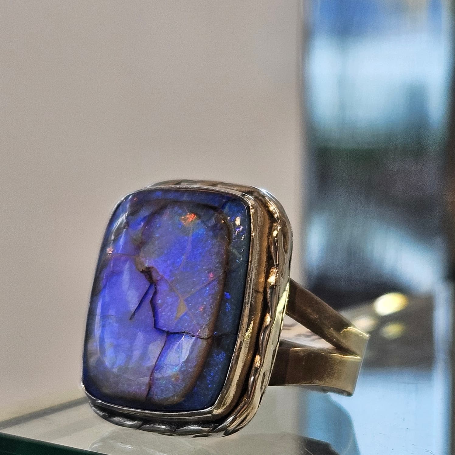 Vintage-style ring