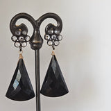 Black Spinnel Earrings