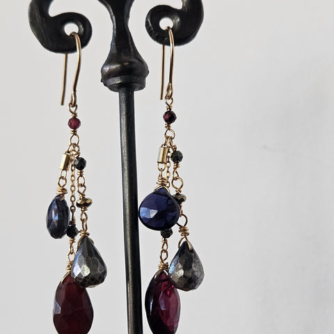 Garnet party earrings