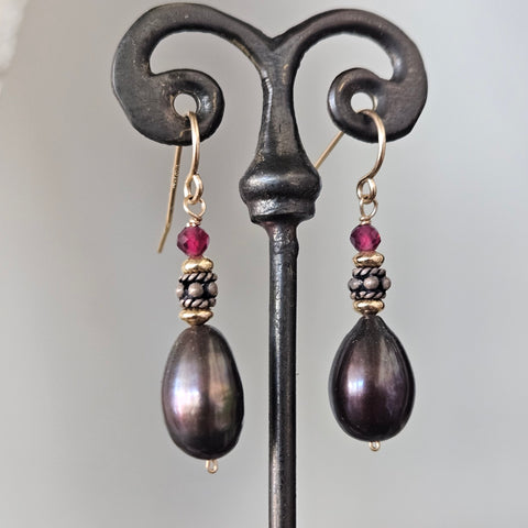 Garnet, Pearl, gold and Silver earrings