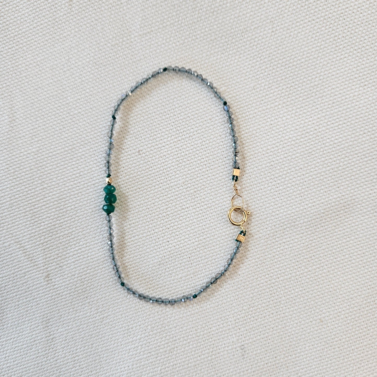 Tiny Labradorite and green Onyx bracelet