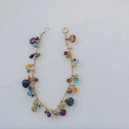 Charming gems bracelet