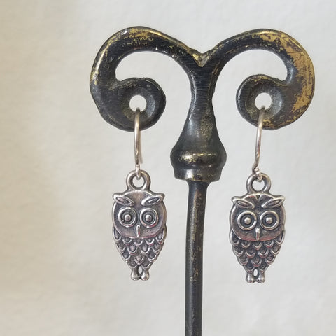 Lil silver owls earrings
