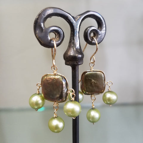 Bronze and green Pearls earrings