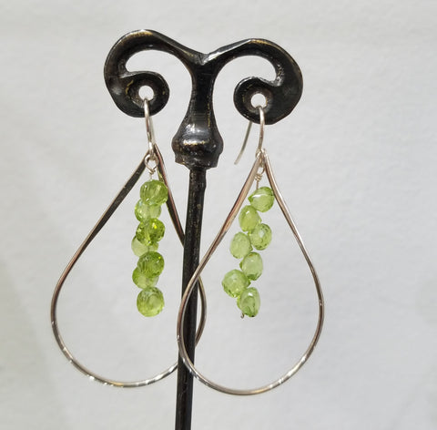 Green drops earrings