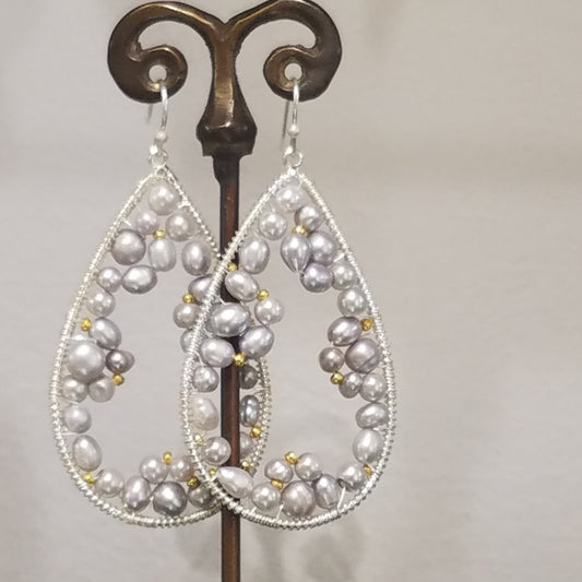 Silver pearls earrings