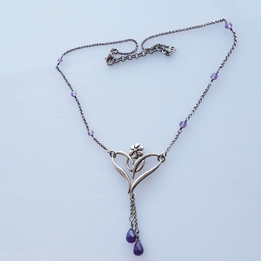 Silver heart necklace